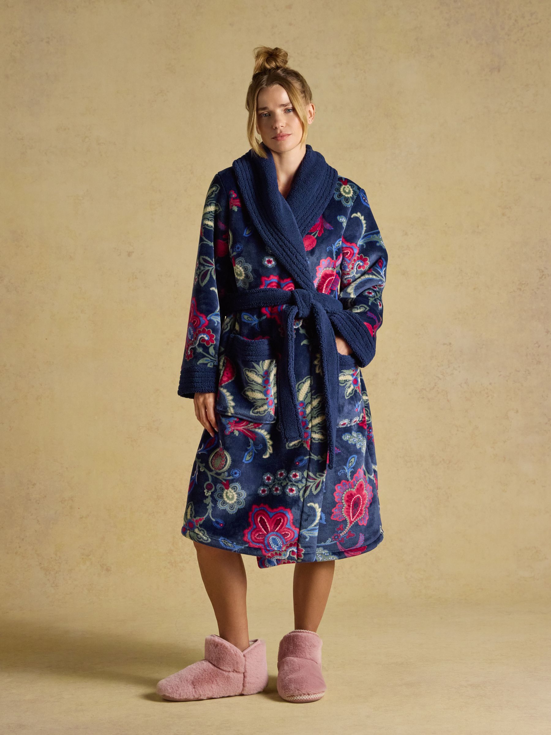 Navy Fleece Dressing Gown - Image 6 of 8