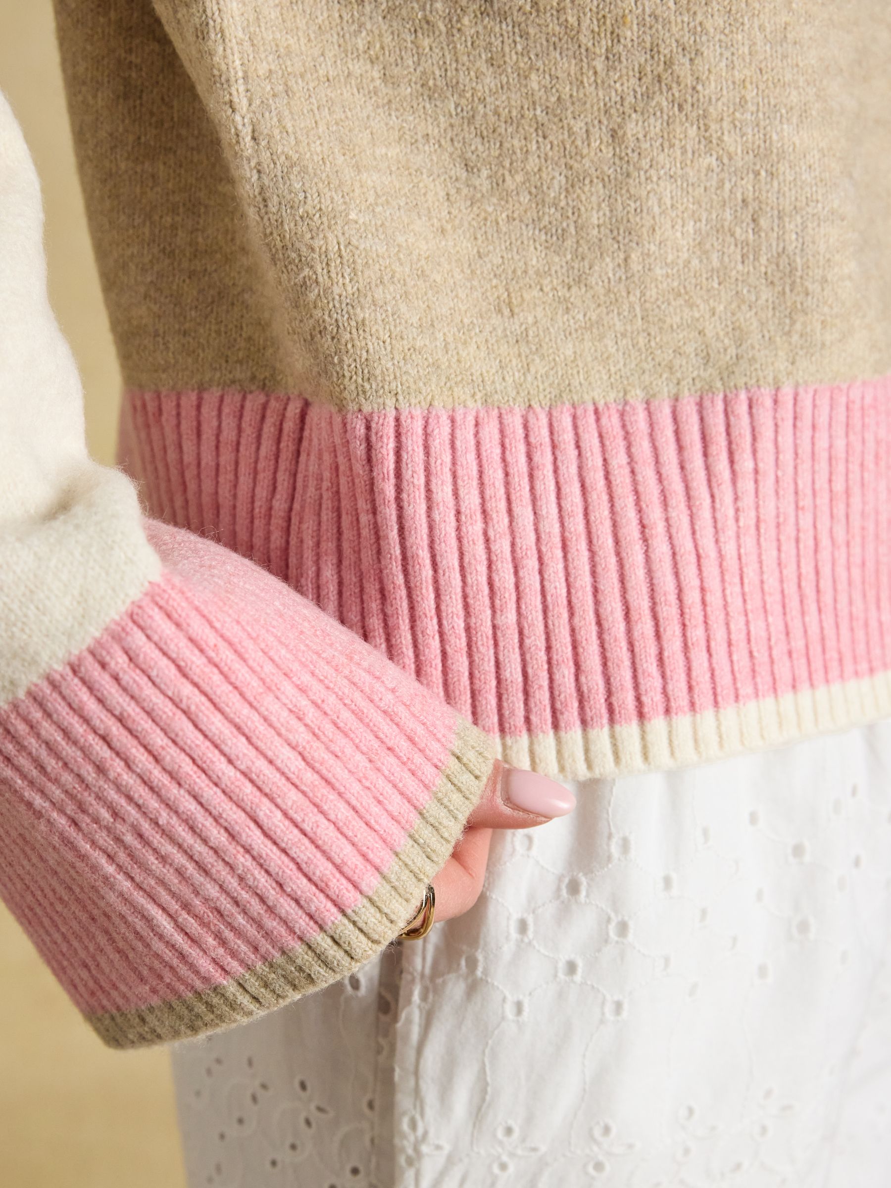 Pink & Cream Crew Neck Knitted Cardigan - Image 6 of 6 Pink & Cream Crew Neck Knitted Cardigan - Image 6 of 6
