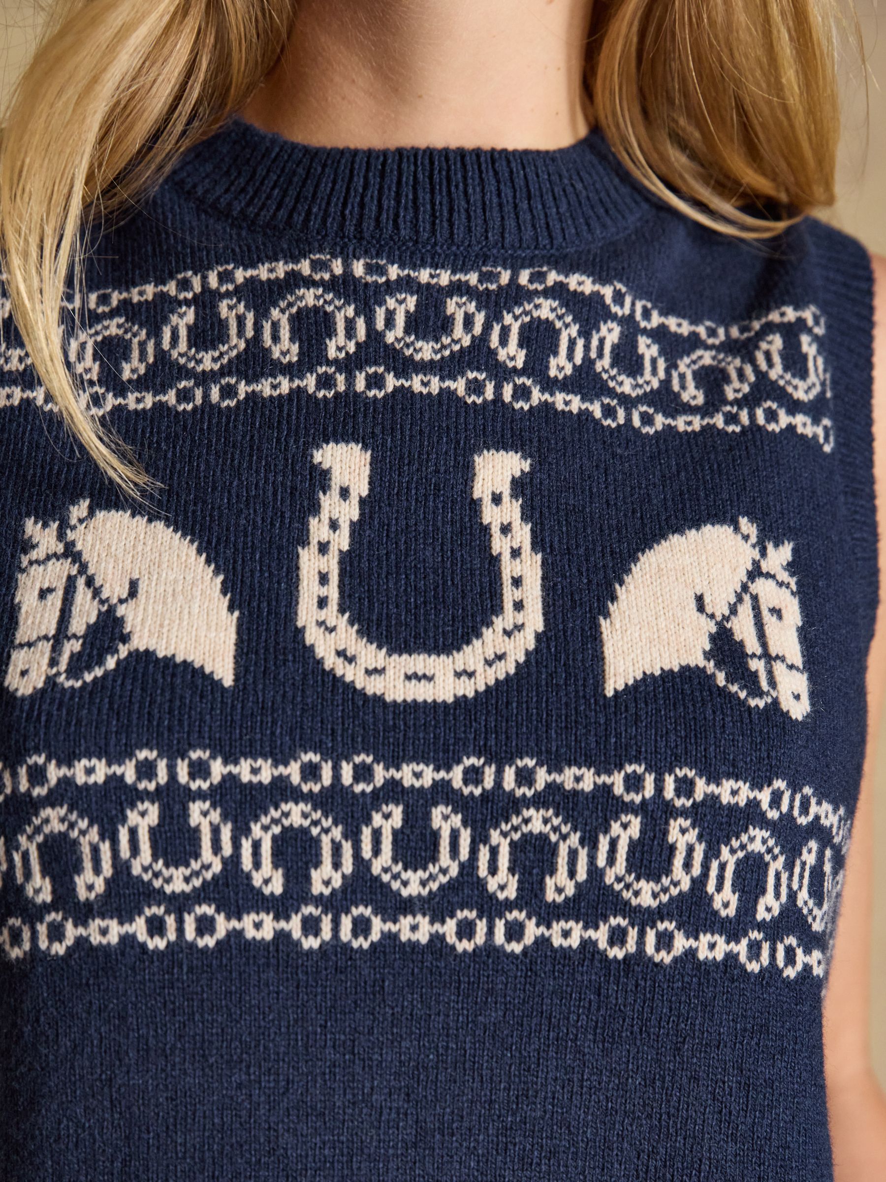 Horse Icon Navy Cotton Blend Crew Neck Knitted Vest - Image 7 of 9