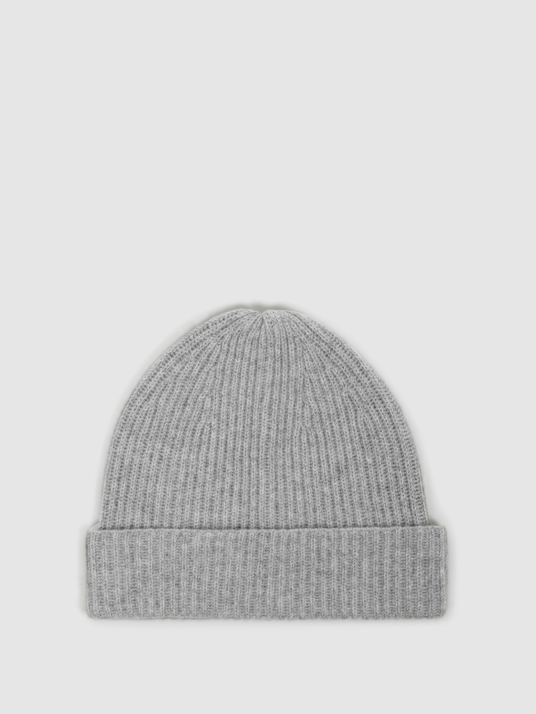 Cashmere Ribbed Beanie Hat in Soft Grey - REISS