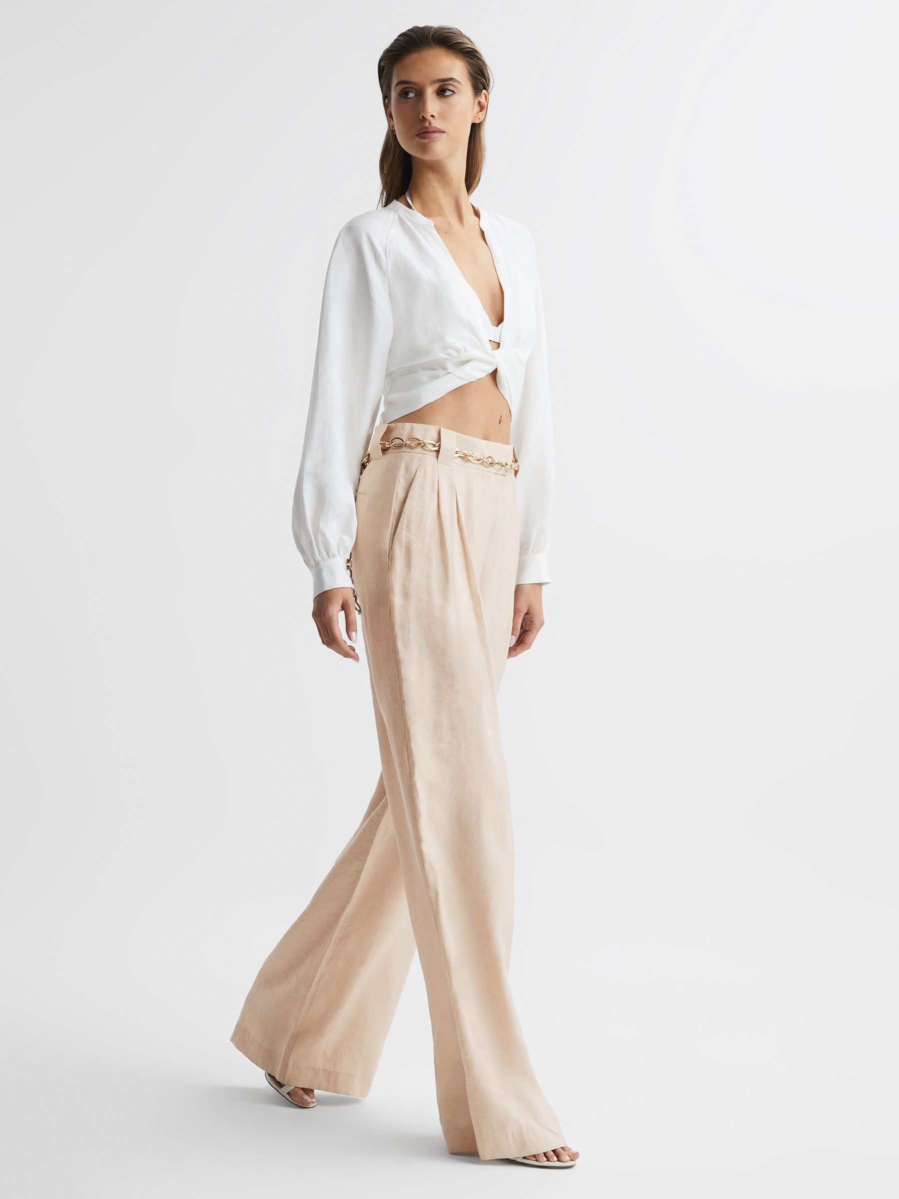 Wide Leg Occasion Trousers in Nude - REISS